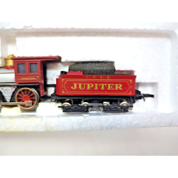 VINTAGE BACHMANN HO 4-4-0 CENTRAL PACIFIC JUPITER #0670 ~ in box Lighted - Picture 4 of 6